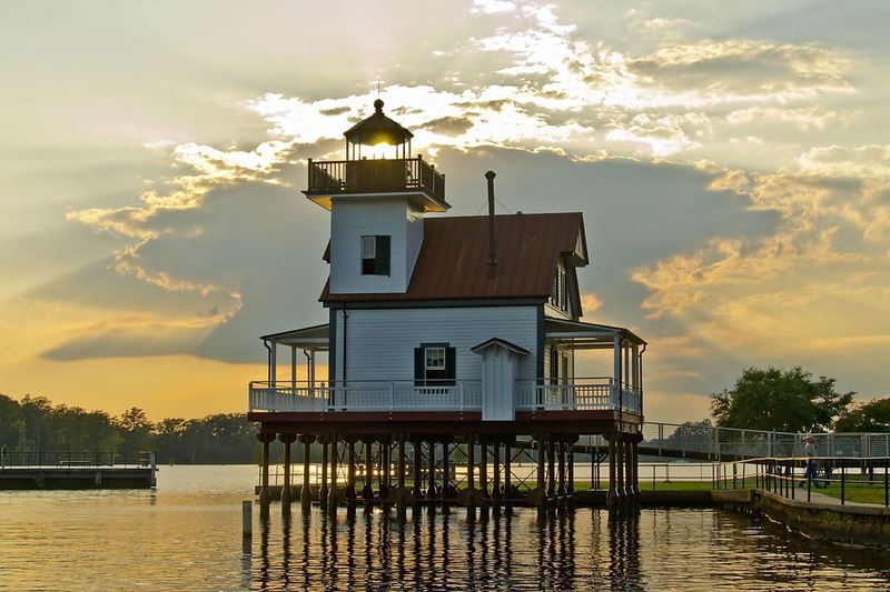 Roanoke River Lighthouse